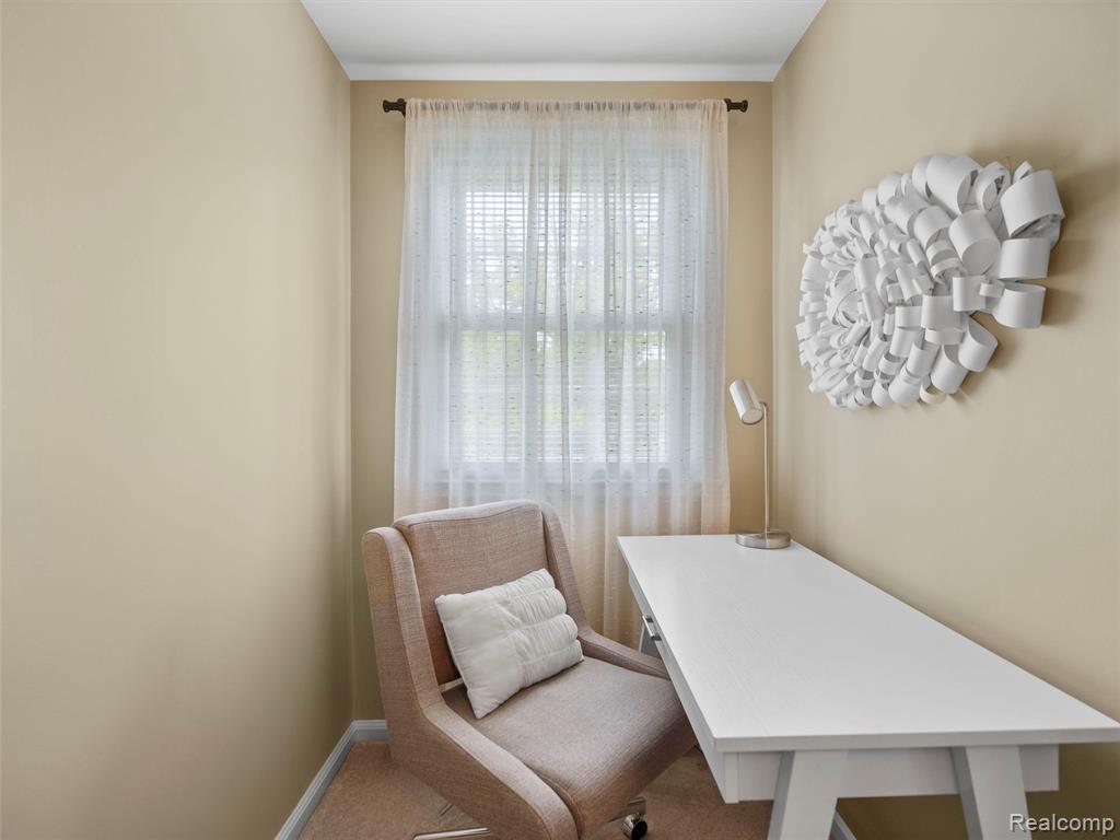 683 Lincoln Road, Grosse Pointe, MI 48230 — Photo 31