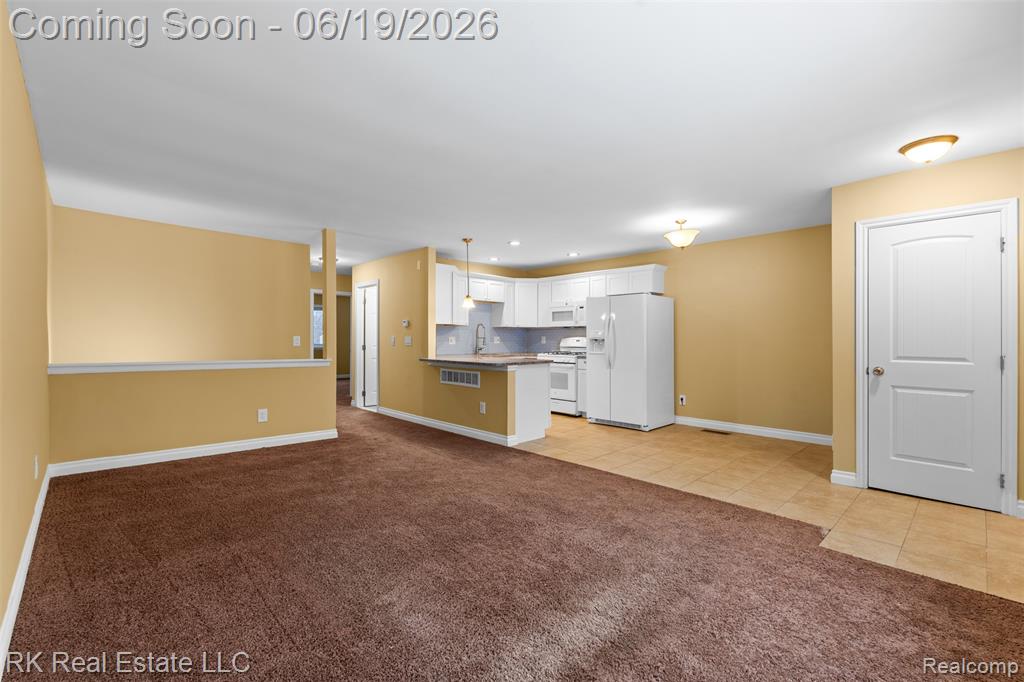58629 Wallington, Washington, MI — Photo 5