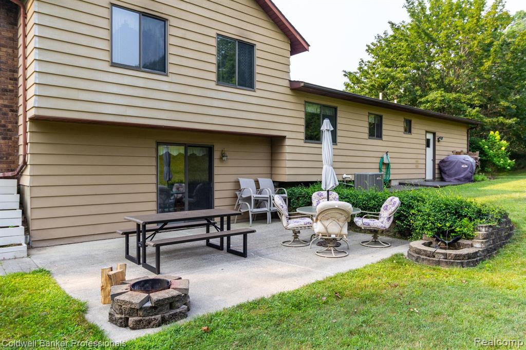 2809 Galway Bay Drive, Metamora, MI 48455 — Photo 37
