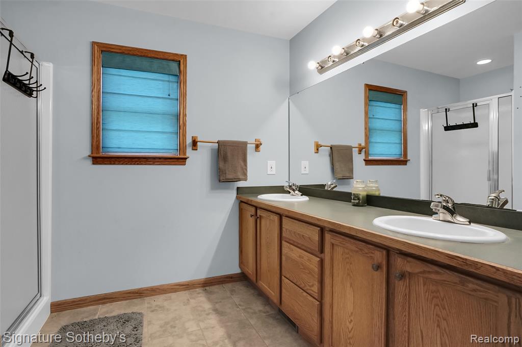11275 W Coon Lake Road, Webberville, MI 48892 — Photo 26