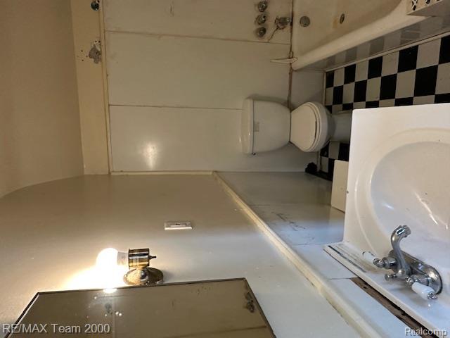 3975 Chatsworth Street, Detroit, MI 48224 — Photo 20