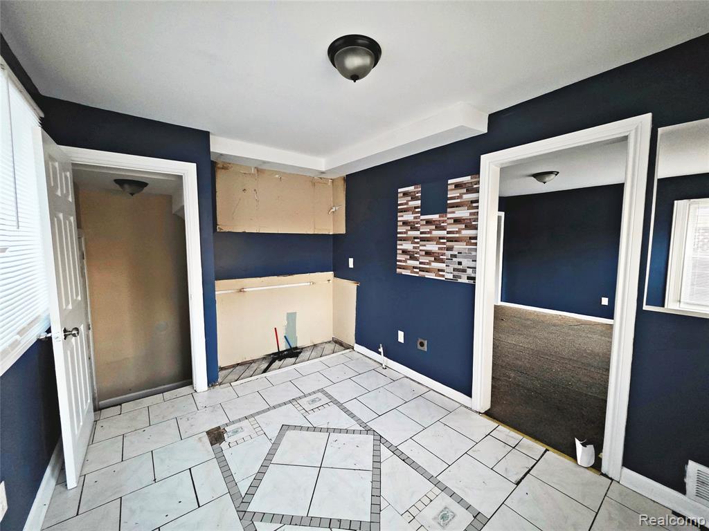 16444 Edmore Drive, Detroit, MI 48205 — Photo 15