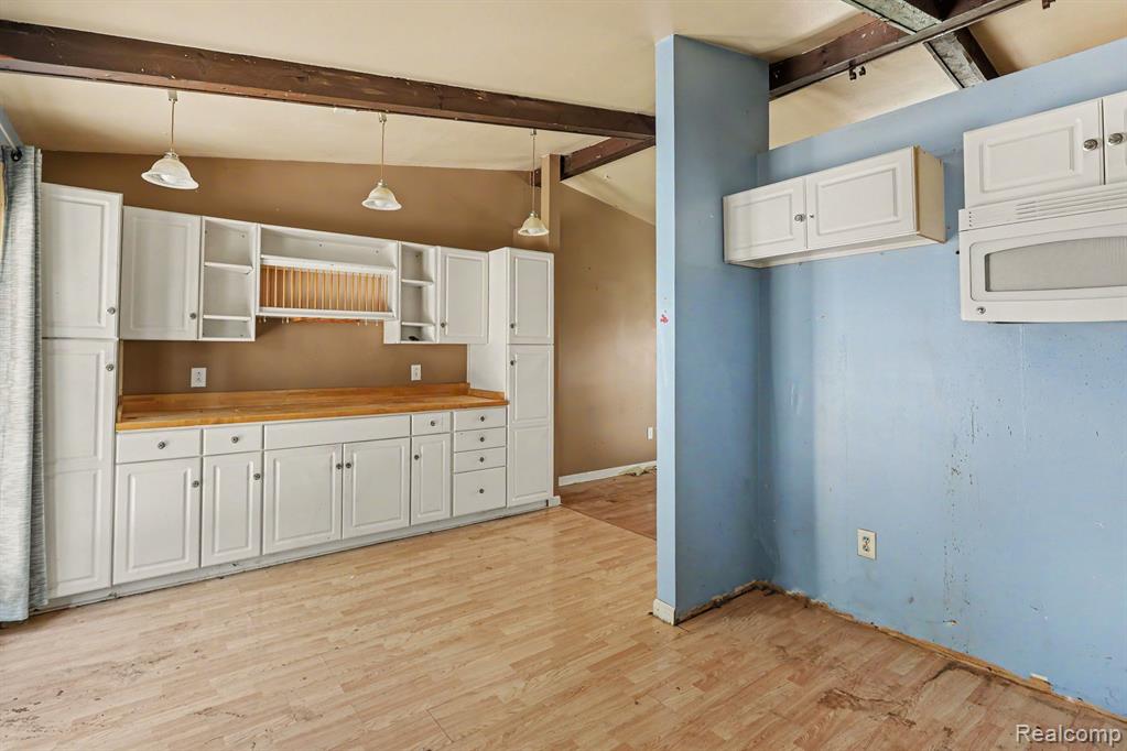 43171 Hartwick Drive, Sterling Heights, MI 48313 — Photo 8