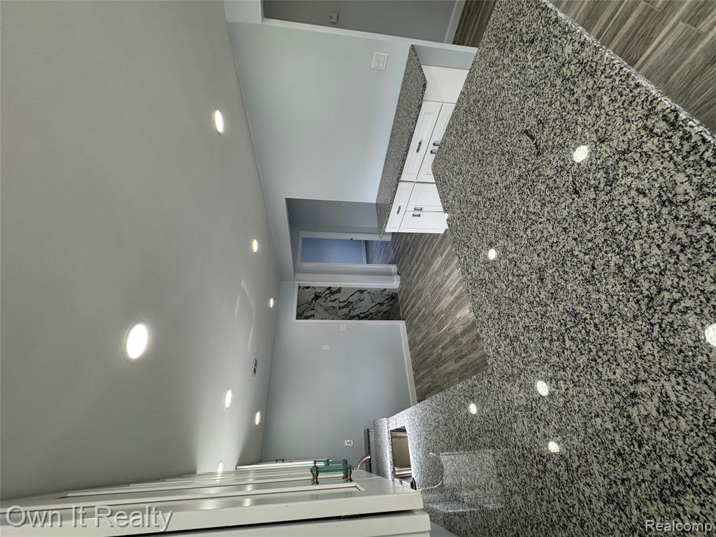 6004 Monroe Boulevard, Taylor, MI 48180 — Photo 8