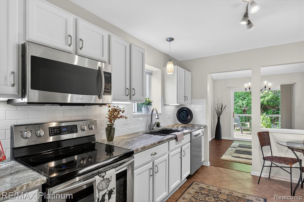 540 Snowfall Court, Howell, MI 48843 — Photo 15