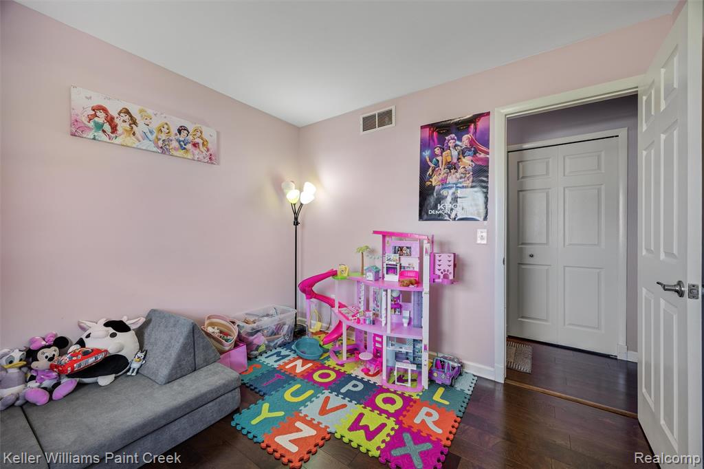 32644 Conrad Street, New Baltimore, MI 48047 — Photo 17