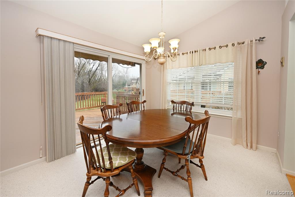 324 Cherry Hill Pointe Drive, 27, Canton, MI 48187 — Photo 11