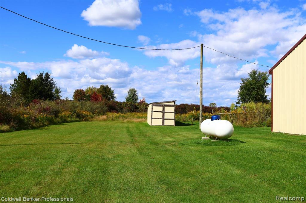8523 TURNER Road, Imlay City, MI 48444 — Photo 26