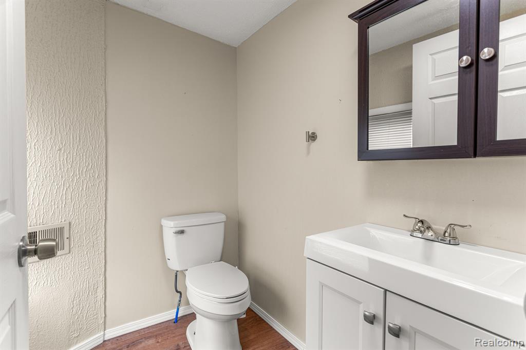 5002 MEAD Street, Dearborn, MI 48126 — Photo 18