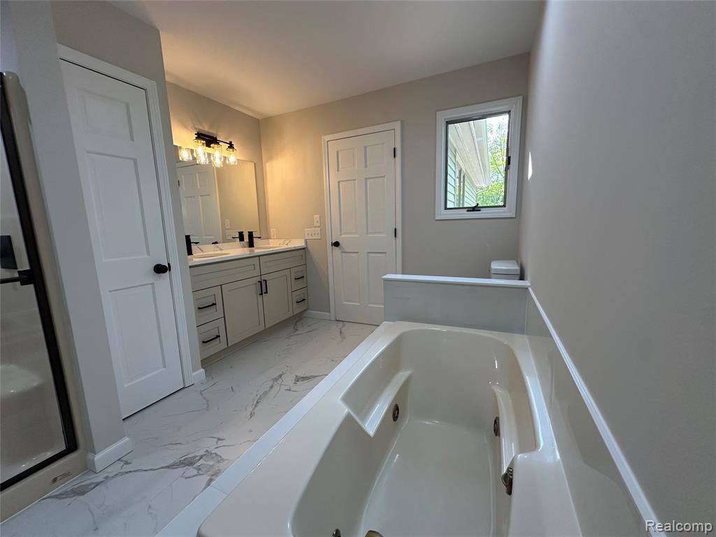 4233 State Road, Fort Gratiot, MI 48059 — Photo 46