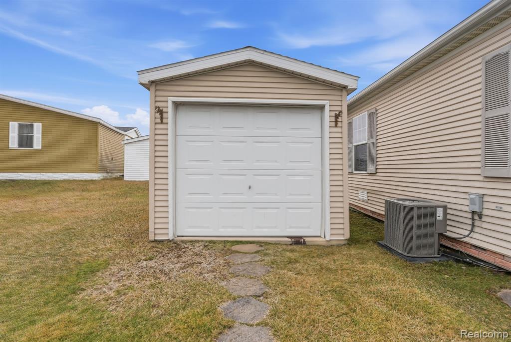 37319 Stone Way, New Haven, MI 48048 — Photo 23