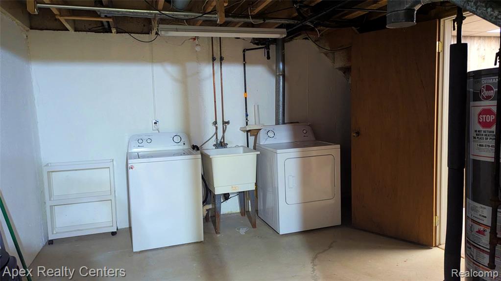 41682 Bedford Drive, Canton, MI 48187 — Photo 28