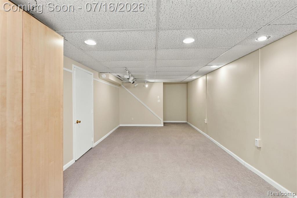 3475 Yellowstone Drive, Ann Arbor, MI 48105 — Photo 32