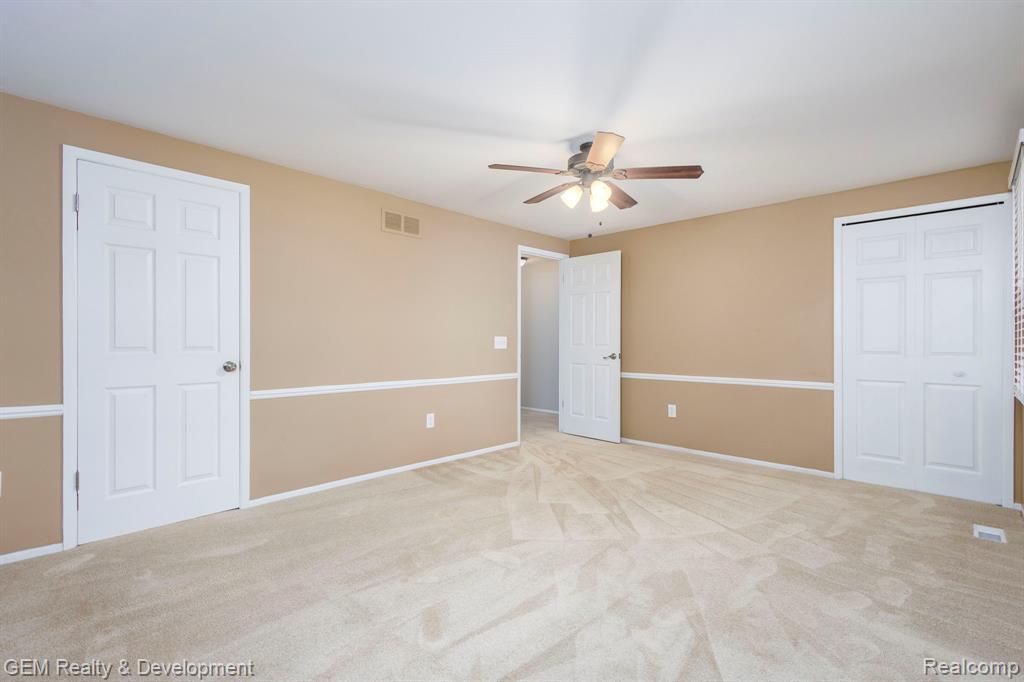 19627 Neptune Court, Northville, MI 48167 — Photo 23