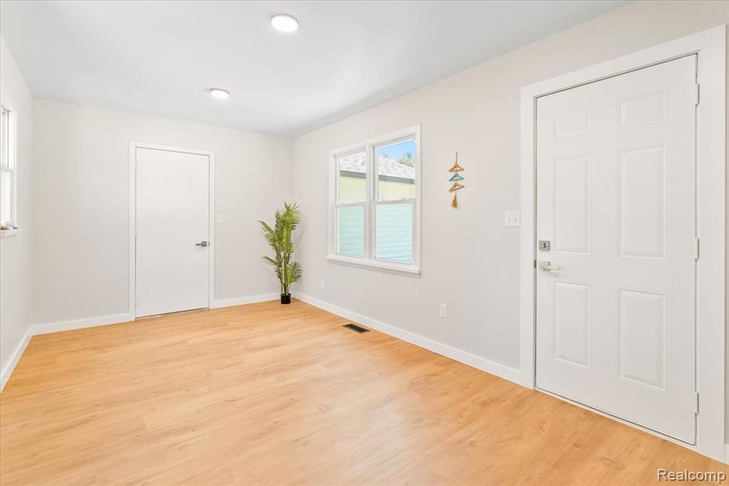 40036 E Huron River Drive, Belleville, MI 48111 — Photo 29
