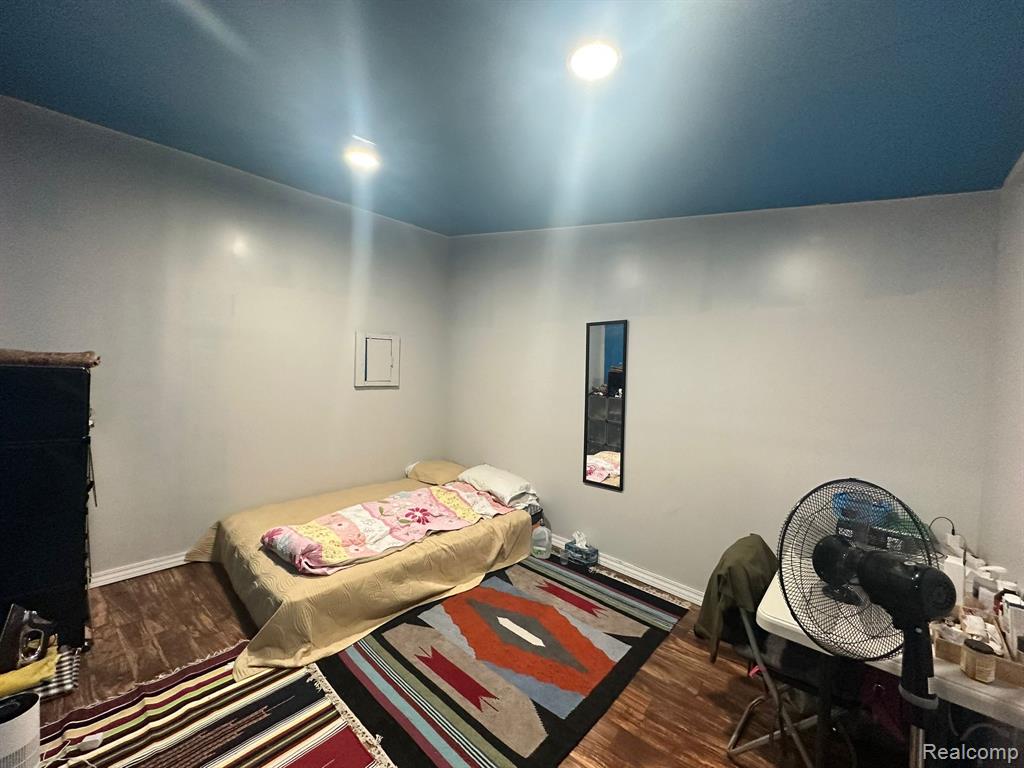 3875 Sobieski Street, Hamtramck, MI 48212 — Photo 7