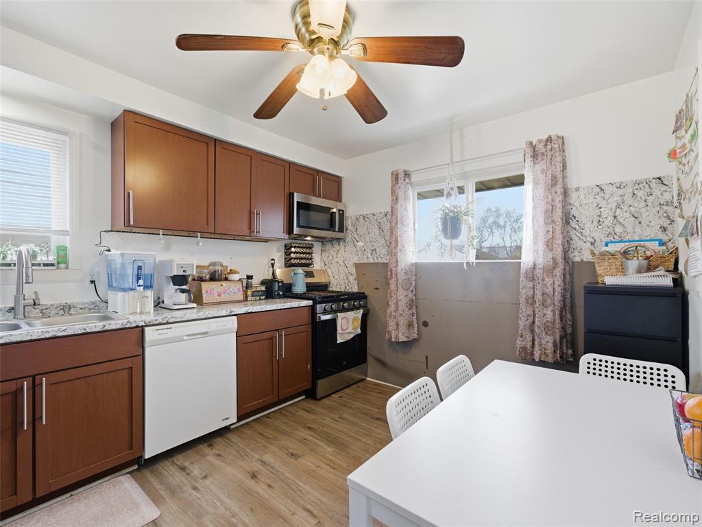 4436 15th Street, Wyandotte, MI 48192 — Photo 4