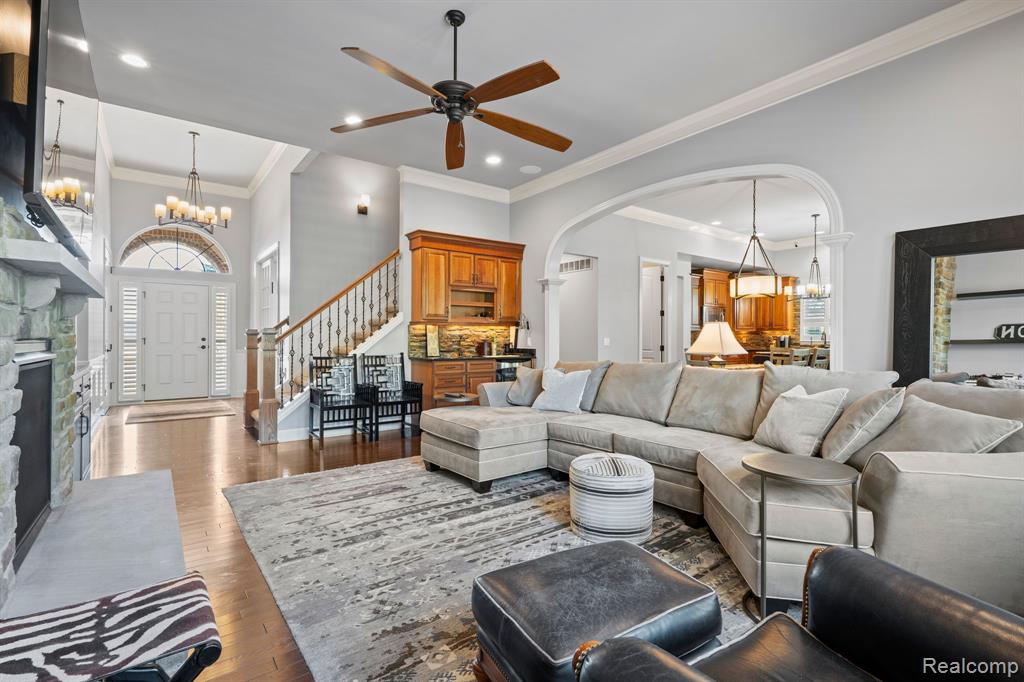 4128 BINGHAMPTON Court, Clarkston, MI 48348 — Photo 16