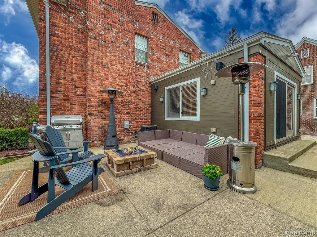 8920 NADINE Avenue, Huntington Woods, MI — Photo 31