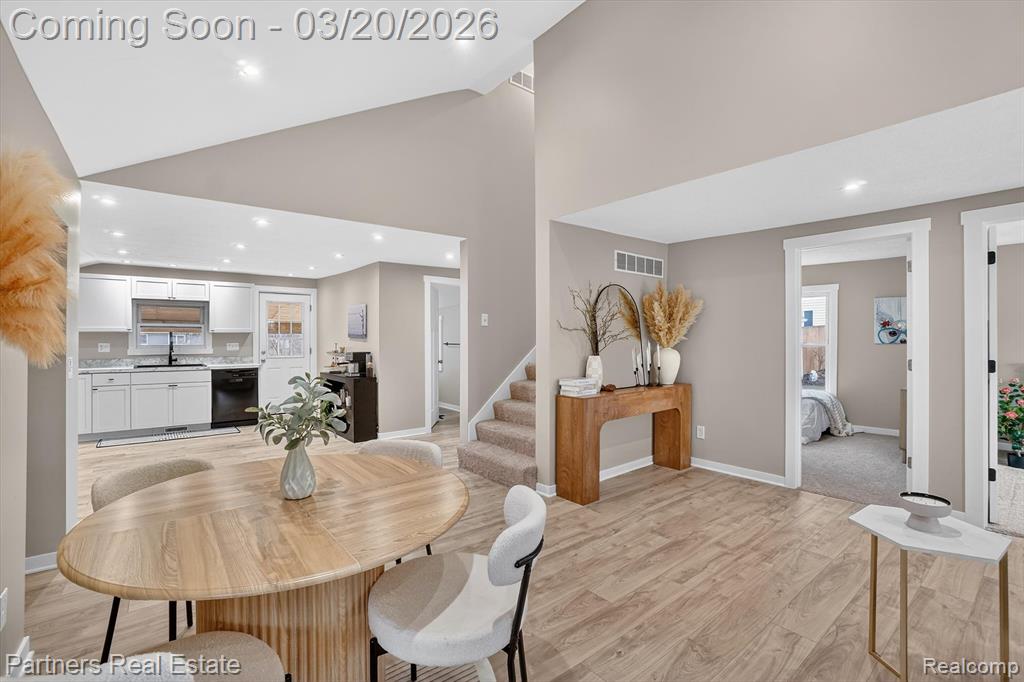 718 W Grand River Avenue, Williamston, MI 48895 — Photo 11