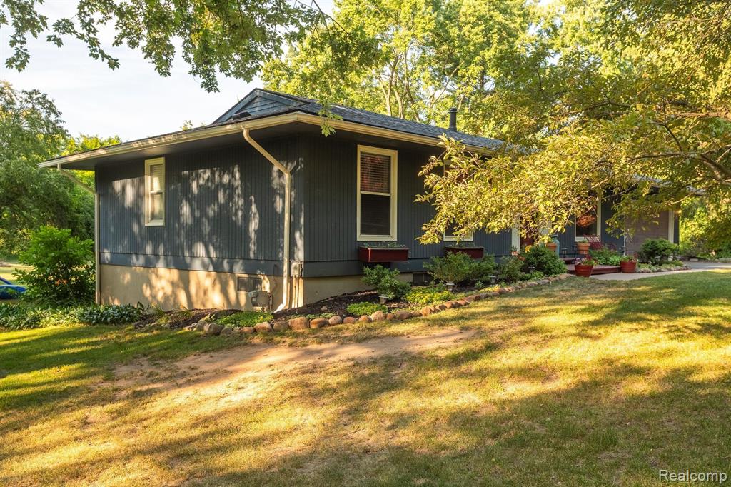 7660 MARSHALL Road, Dexter, MI 48130 — Photo 38