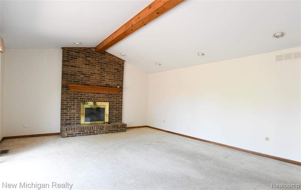 22200 Heatheridge, Farmington, MI 48167 — Photo 10