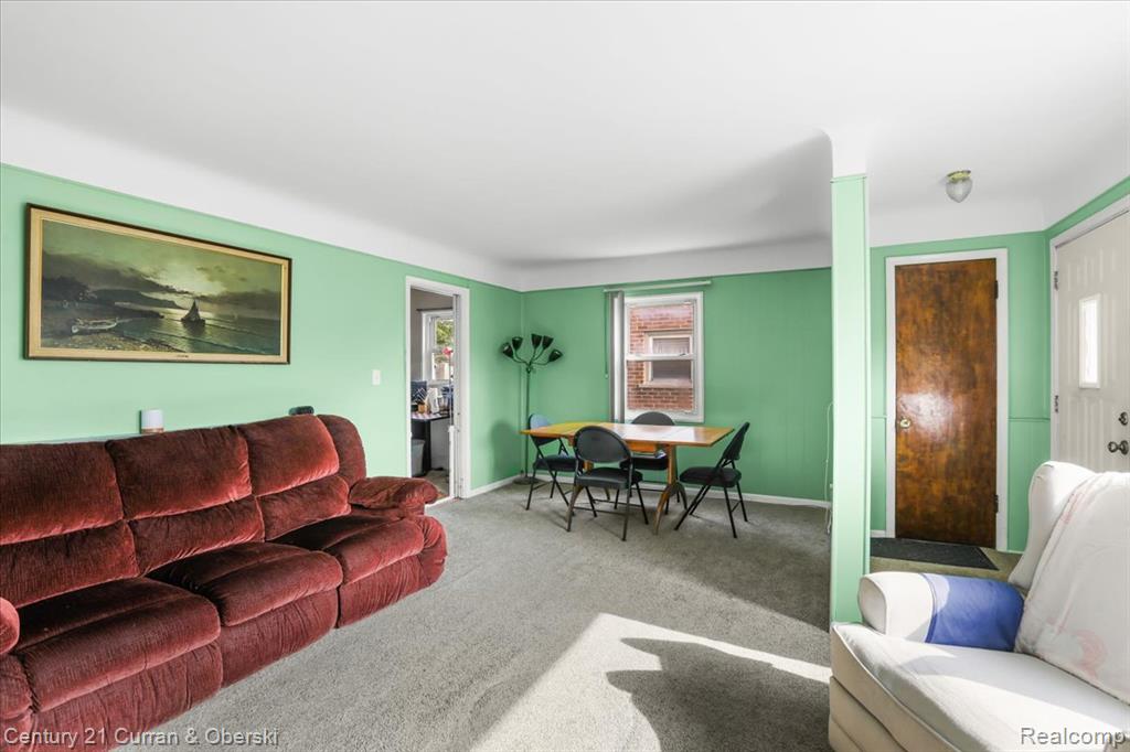 6958 Whitby Street, Garden City, MI — Photo 6