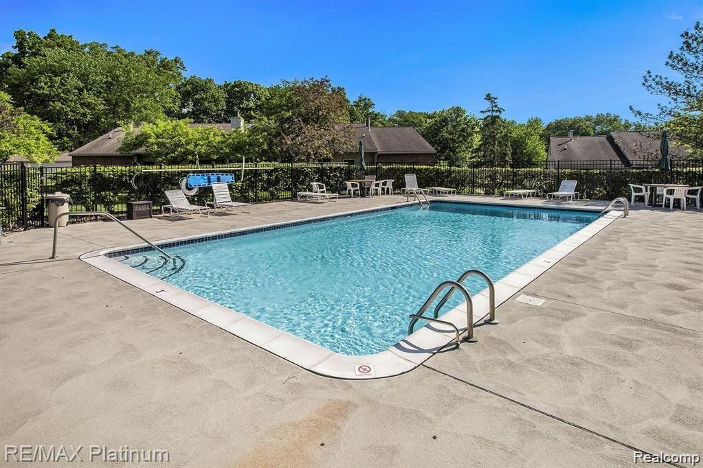 362 SPRING BROOKE Drive, Brighton, MI 48116 — Photo 13