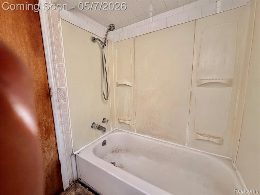 8308 Continental Avenue, Warren, MI 48089 — Photo 10