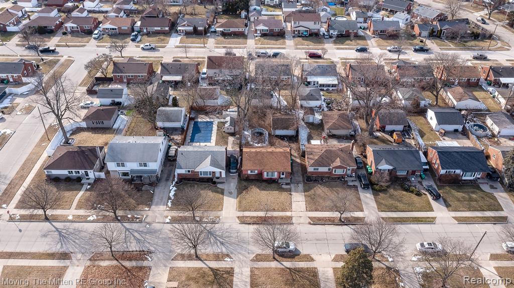 6735 Whitby Street, Garden City, MI — Photo 28