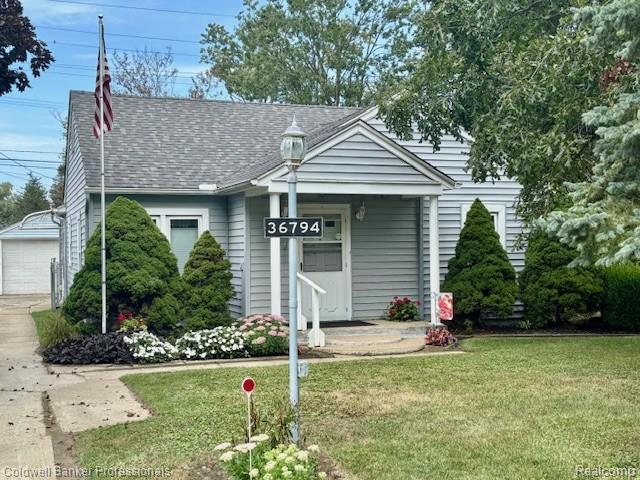 36794 Ellis Street, New Boston, MI 48164