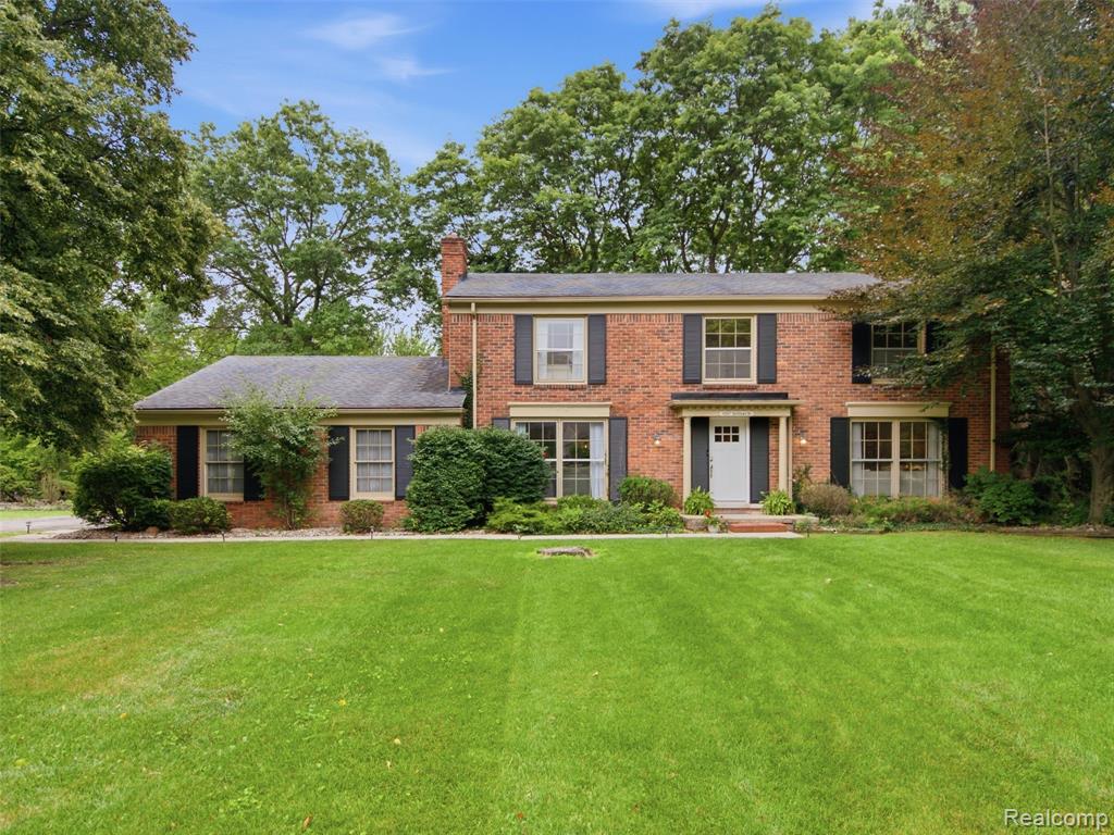 4367 Yorktown Drive, West Bloomfield, MI 48323 — Photo 2