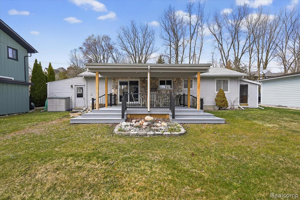 3318 Shawnee Trail, Pinckney, MI 48169 — Photo 36