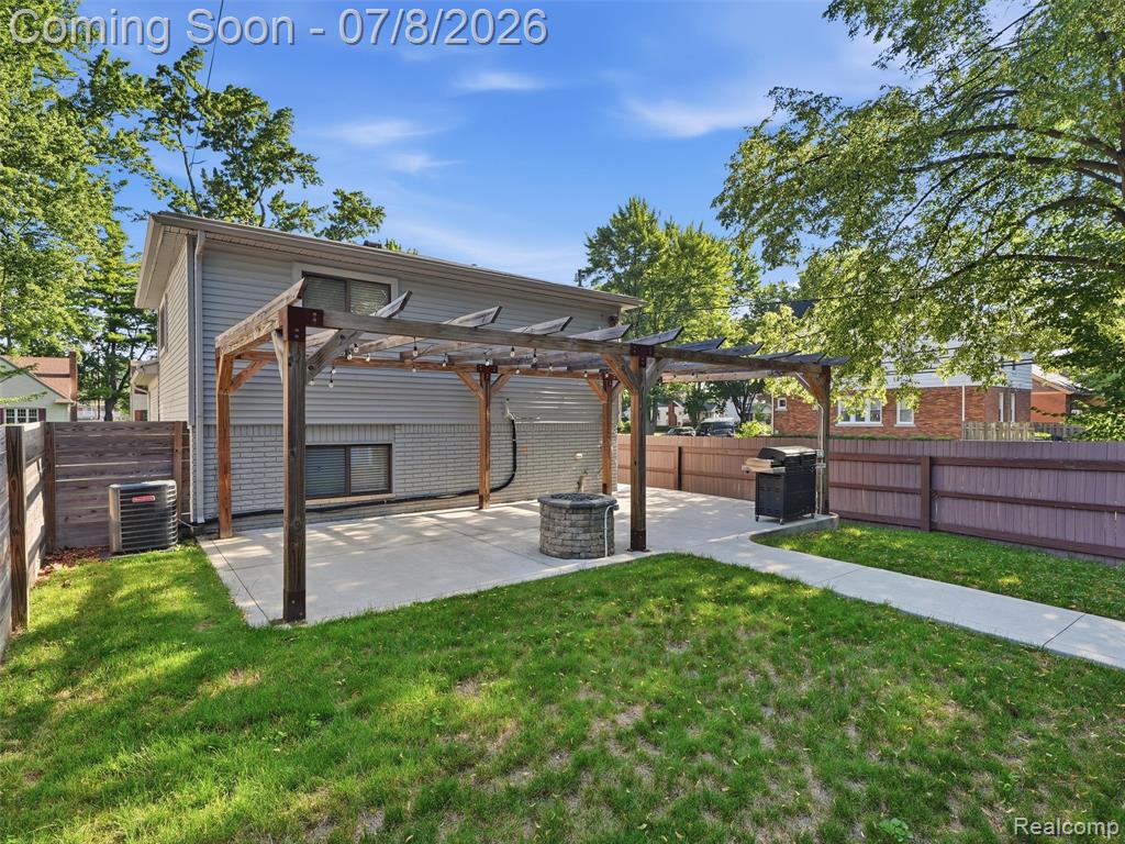 828 E 2nd Street, Royal Oak, MI 48067 — Photo 17