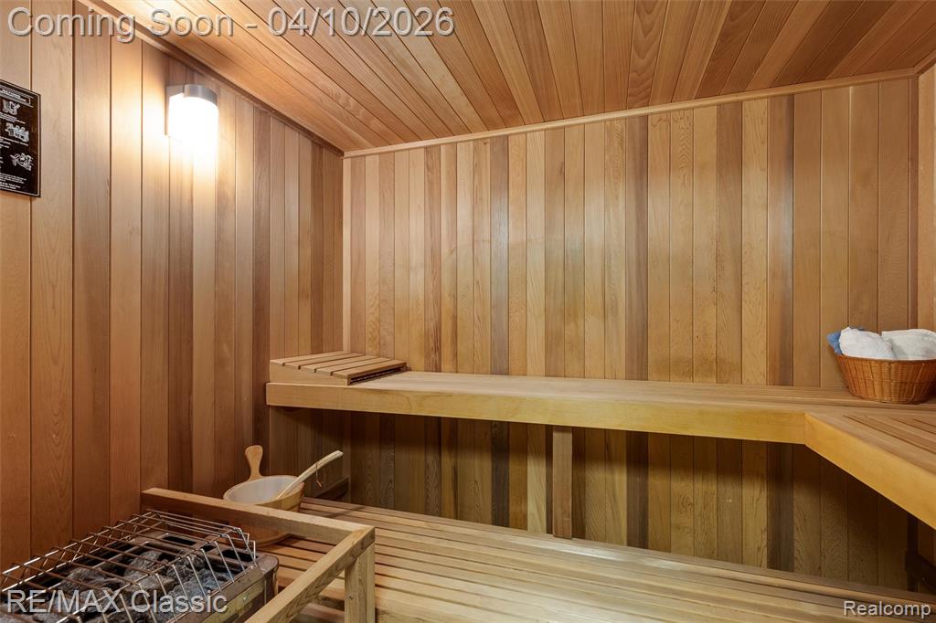28085 Marcellus Drive, South Lyon, MI 48178 — Photo 48