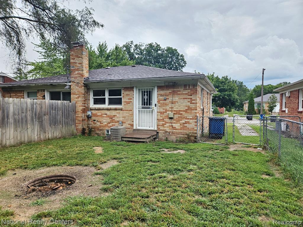 2188 STIEBER Street, Westland, MI 48186 — Photo 17
