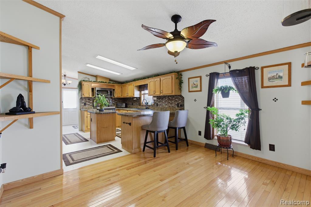 1983 Oak Street, Newport, MI 48166 — Photo 9