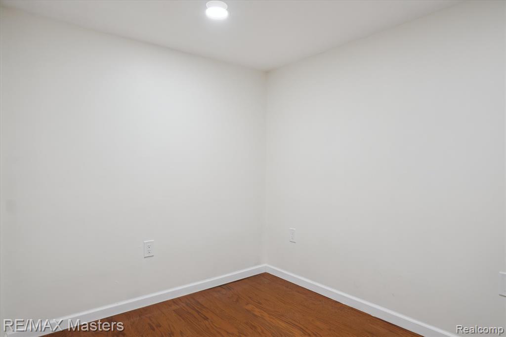6835 Gilman Street, Garden City, MI — Photo 37