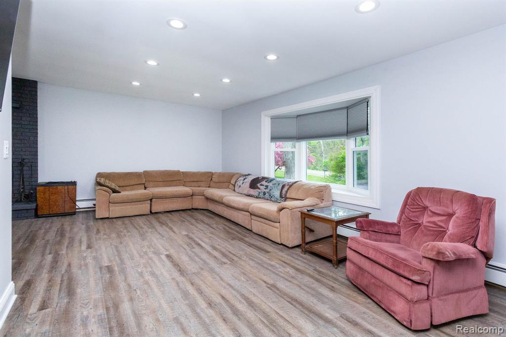 1337 Haines Road, Lapeer, MI 48446 — Photo 10