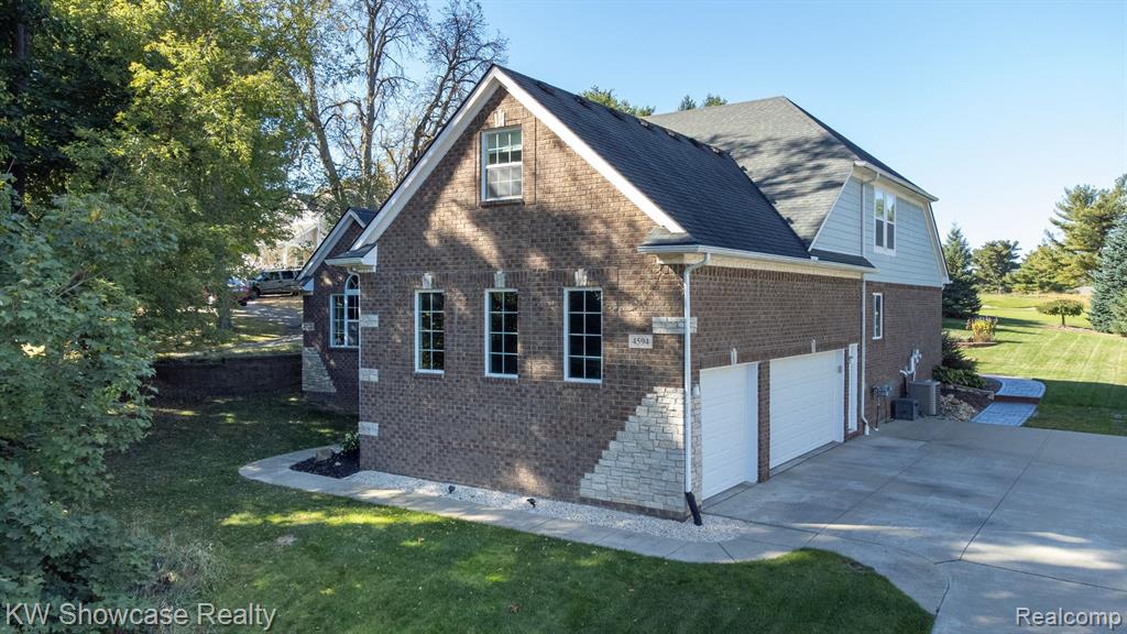 4594 CLIFFORD Road, Brighton, MI 48116 — Photo 48