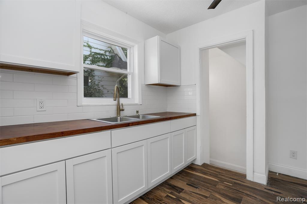 5743 Buckingham Avenue, Detroit, MI 48224 — Photo 12