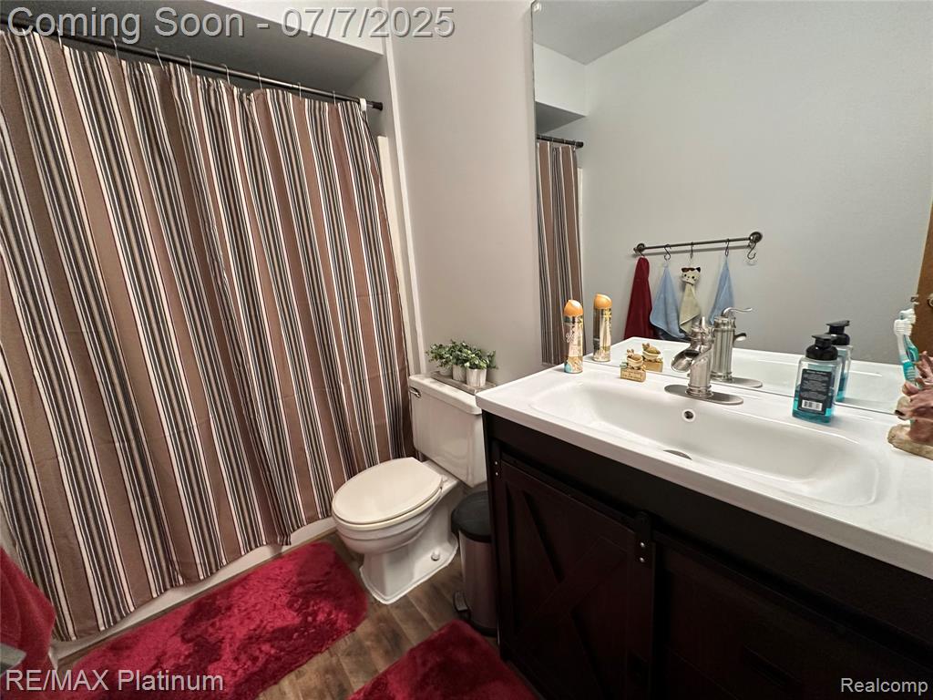 5729 Crandall Road, Howell, MI 48855 — Photo 12