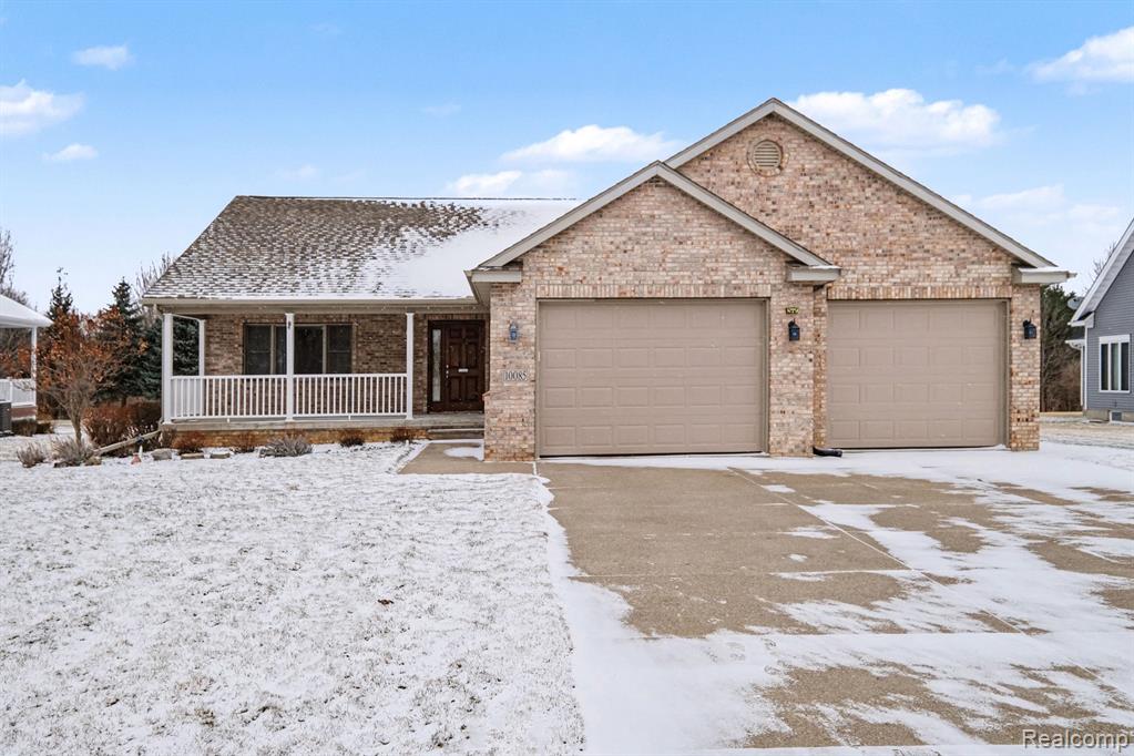 10085 N Hunt Court, Davison, MI 48423 — front exterior