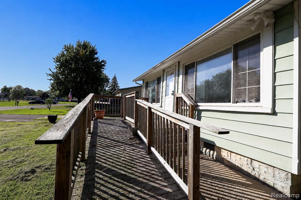 3319 Lakeview Street, Monroe, MI 48162 — Photo 20