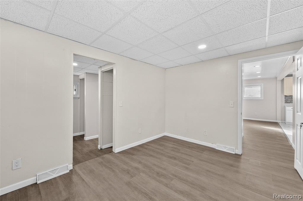6931 Ball Road, Romulus, MI 48174 — Photo 24