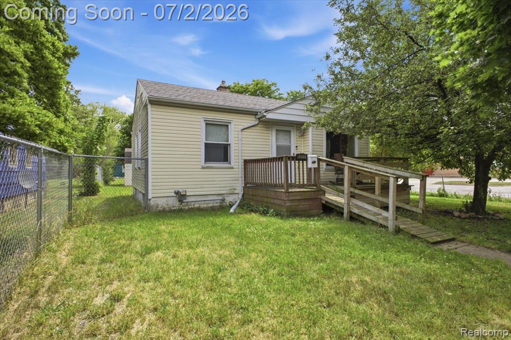 5202 Dupont Street, Flint, MI 48505 — front exterior