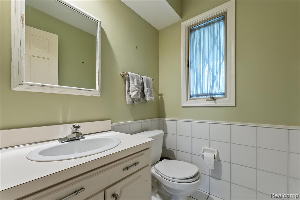 4436 Ardmore Court, Bloomfield, MI 48302 — Photo 28