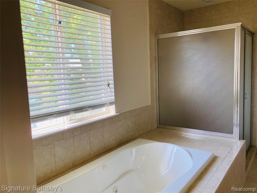 1070 Arthur Drive, Troy, MI 48083 — Photo 20