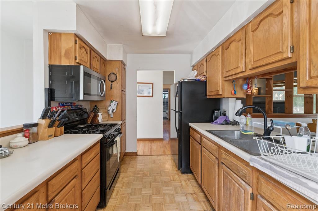 4213 Cabot Street, Portage, MI 49002 — Photo 16