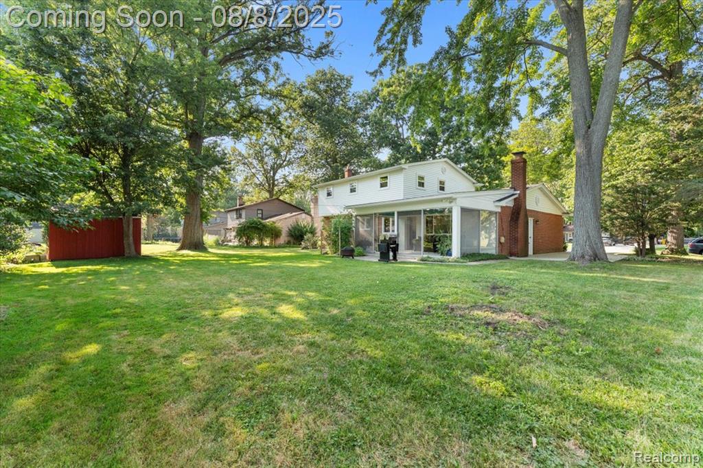 8751 Woodside Drive, Grosse Ile, MI 48138 — Photo 37